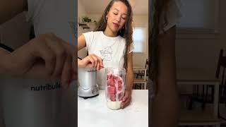 Watermelon ice cream 🍉 🍨 helado se sandía 😍 simple, quick recipe #short #shorts #gabrielazzzy