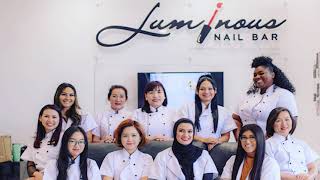 Luminous Nail Bar