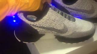 Zapatilla Nike con luz LED - YouTube