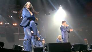 Ricky Martin "Intro/Mr Put it Down" Chicago 2015