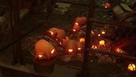 Dumb Zurks Self-Destruct! [Stray]