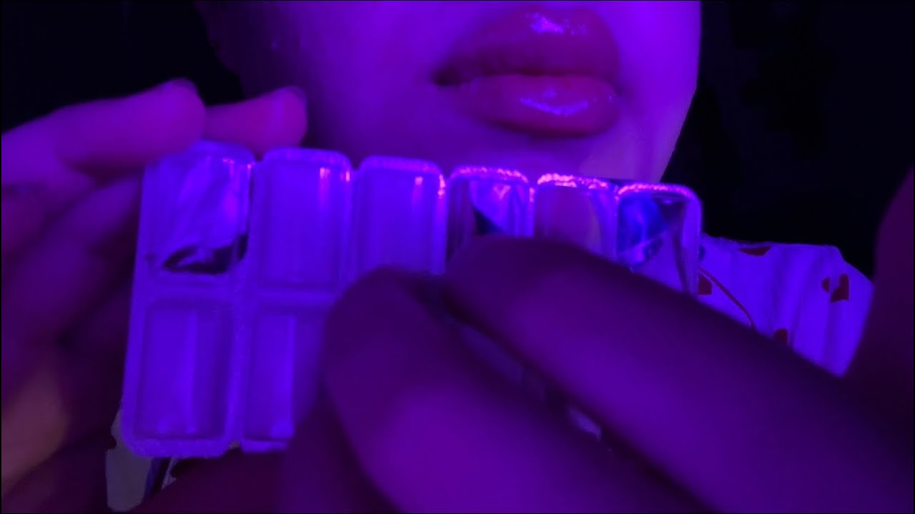 ASMR Chewing Gum • No Talking 