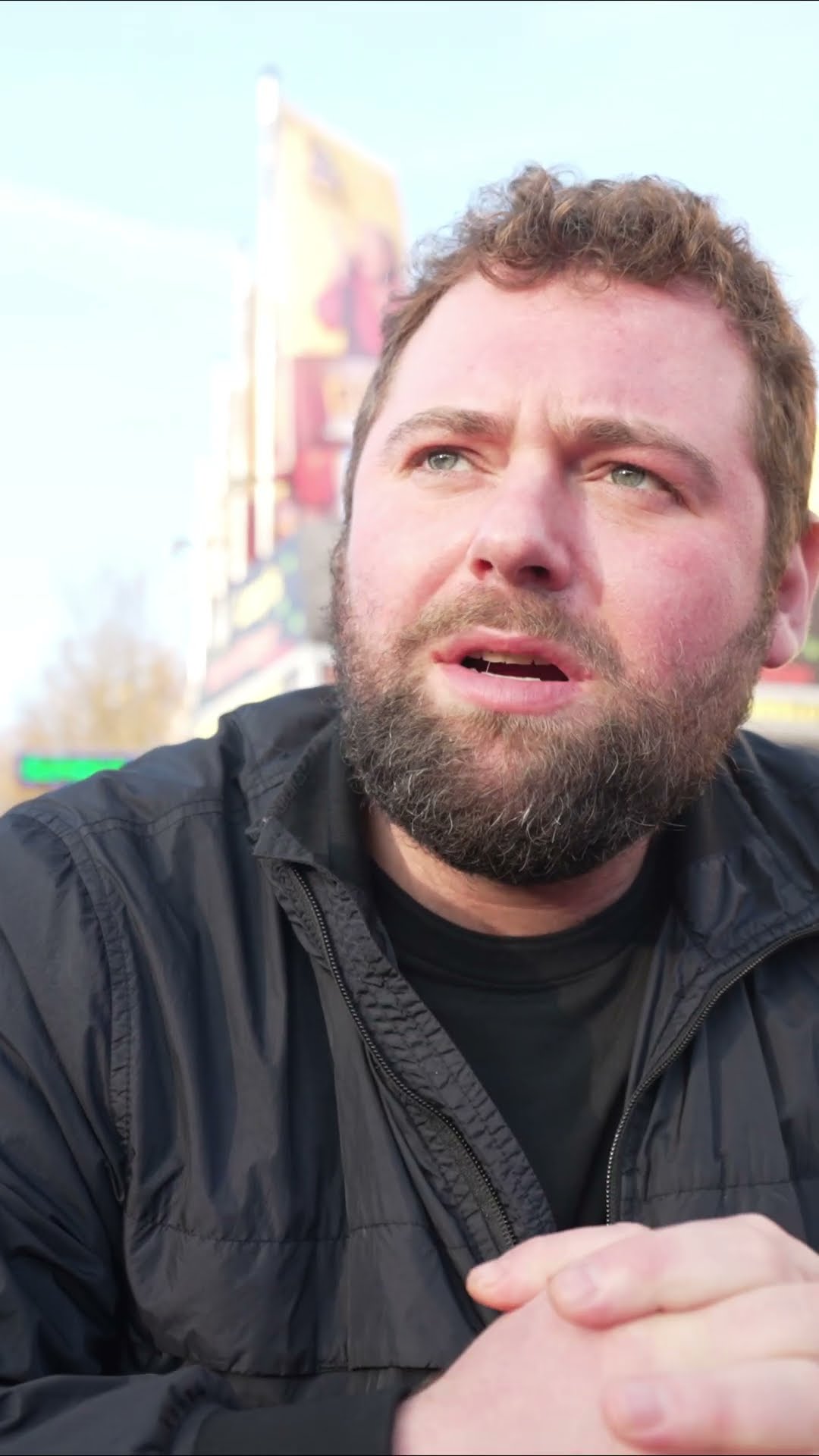 🍔Leckerer Balkan Burger @Loop‘s Curry &amp; Burger.🤤 #berlinfood #goldies # ...