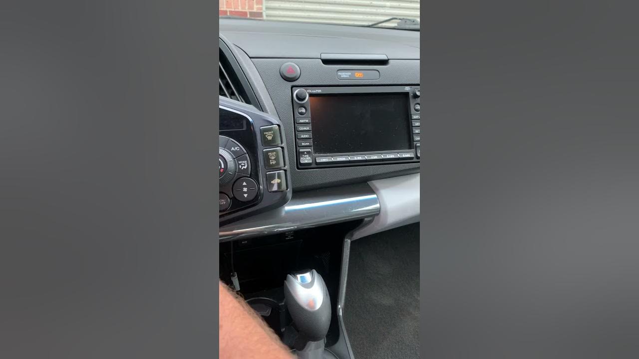 Honda CR-Z radio code retrieval - YouTube