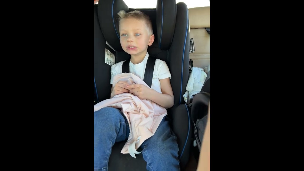 Kid Doesn T Quite Understand Stranger Danger ViralHog