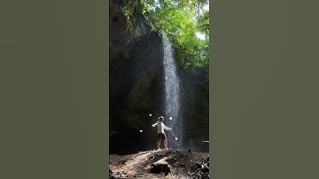 Double meteor waterfall flow #meditation #flowarts #flowartist #visualart #poi #4poi #flowtoys