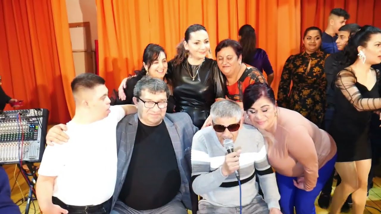 Prekvapenie pre oslavenca Milana Billeho Gipsy Koro & Gipsy Kaly  2022