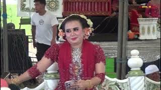 ANGGUN IFA // INDAH FAMILI // ASALATUN