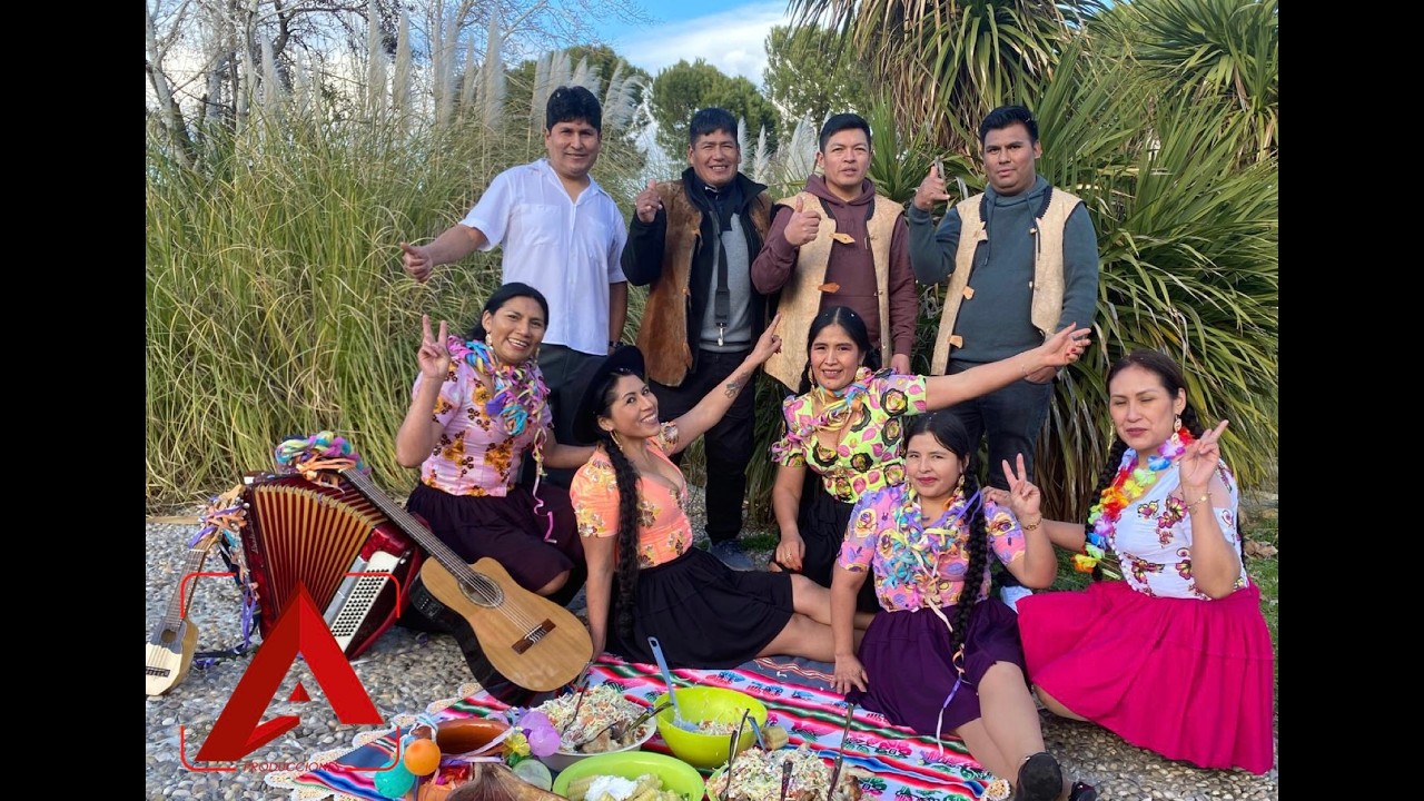 Alejandra Macias Chichita Morada Carnaval