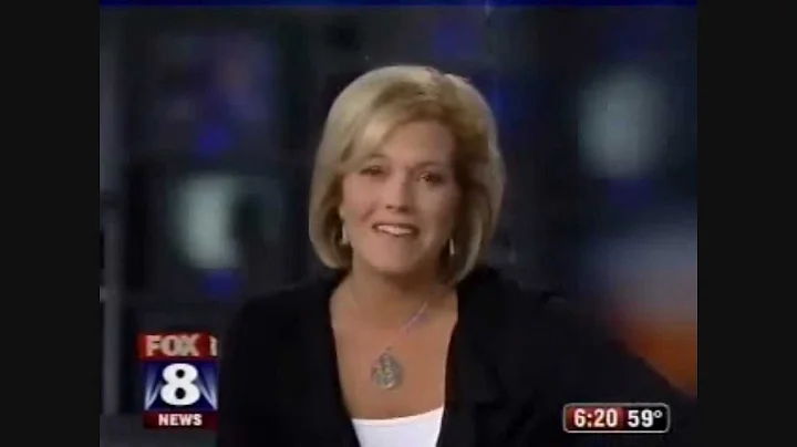 ORIGINAL | News FAIL - News Anchor Tracy McCool lo...