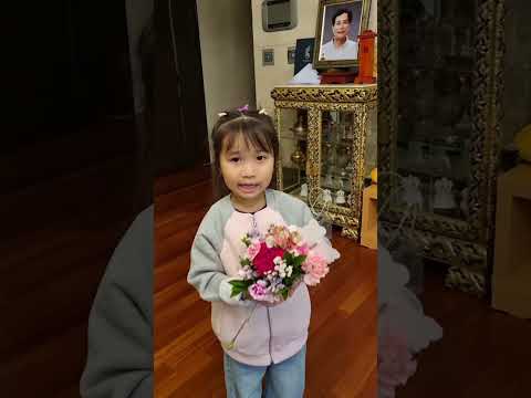 Ngày của Cha mẹ ở Hàn Quốc 8/5, con gái hiếu thảo nói lời yêu thương 