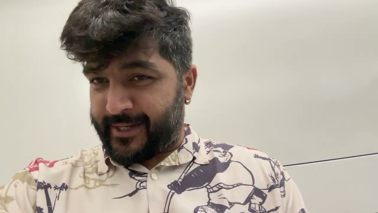 Traveling on Mumbai Metro Aqua Line | First Ride | Raaj Ke Raaste