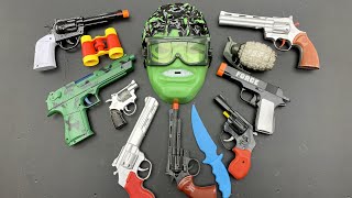 Hulk Mask And Various Guns Bead Throwing Toy Guns
