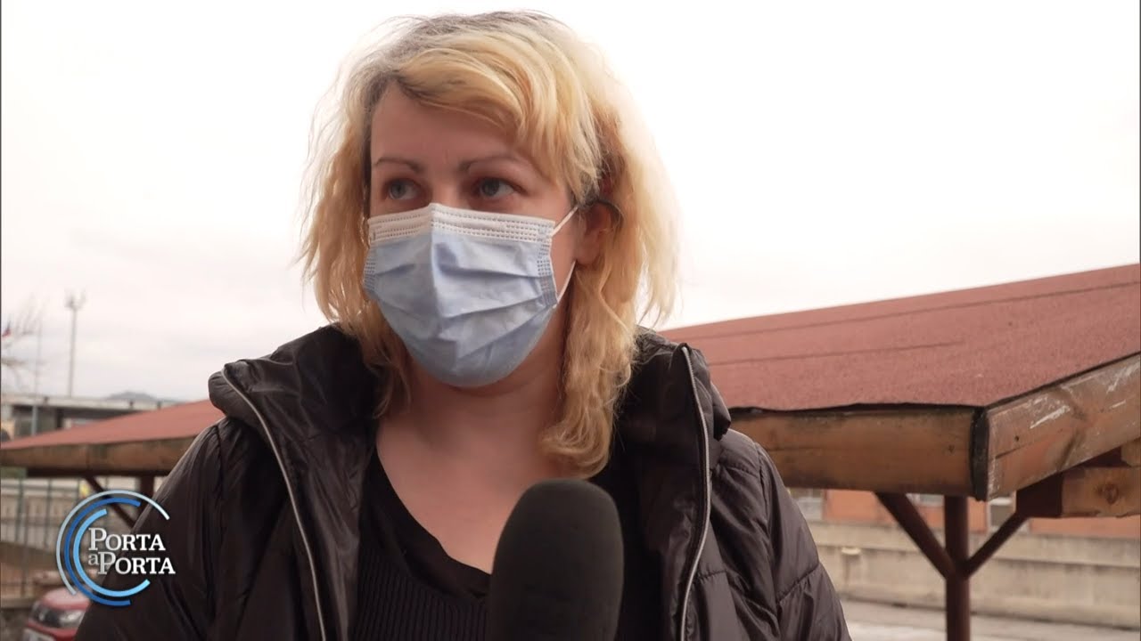 Il viaggio dei  profughi ucraini fuggiti dalla guerra - Porta a porta 22/03/2022