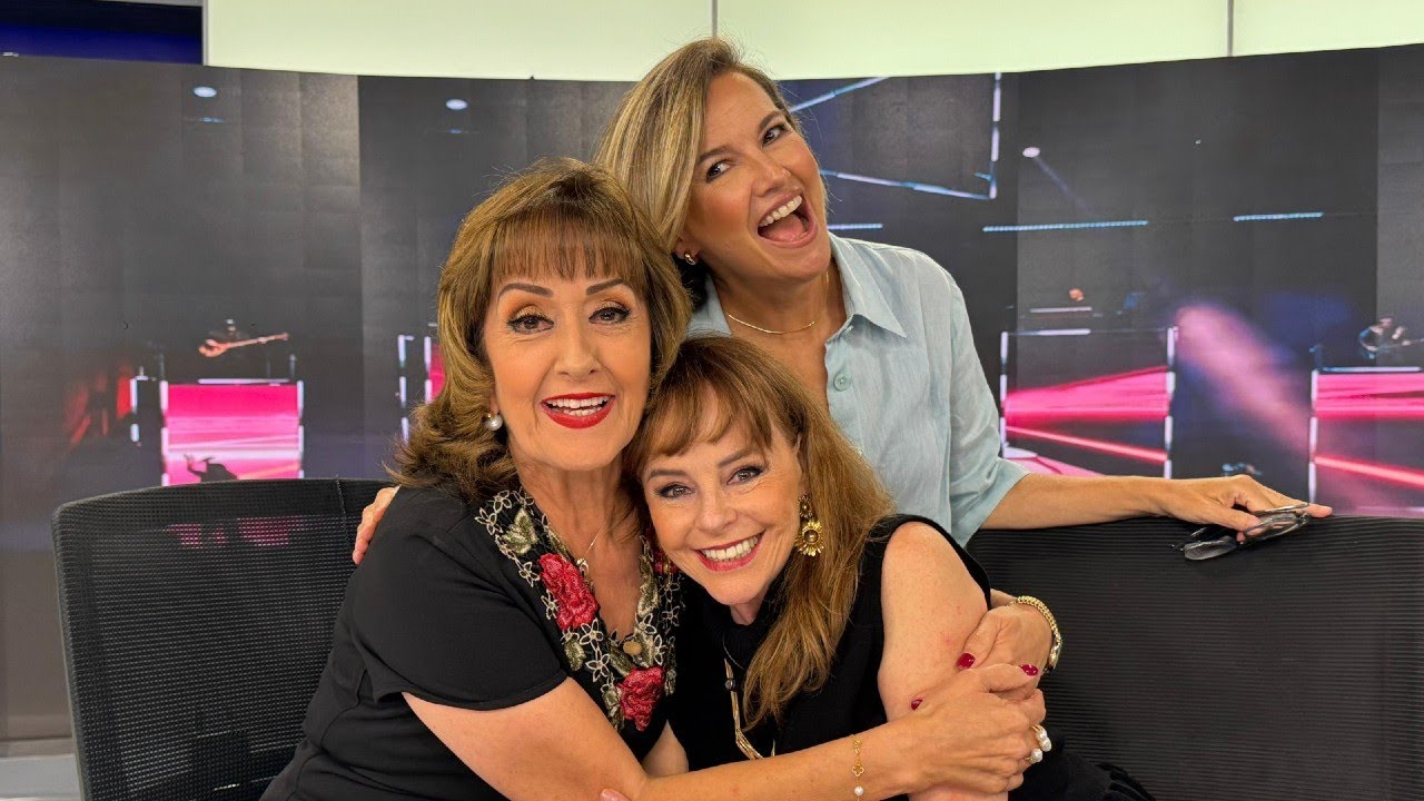 Flans y Pandora visitan Telediario Mediodía con María Julia Lafuente