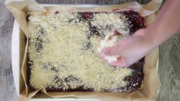 Raspberry Crumble Bars