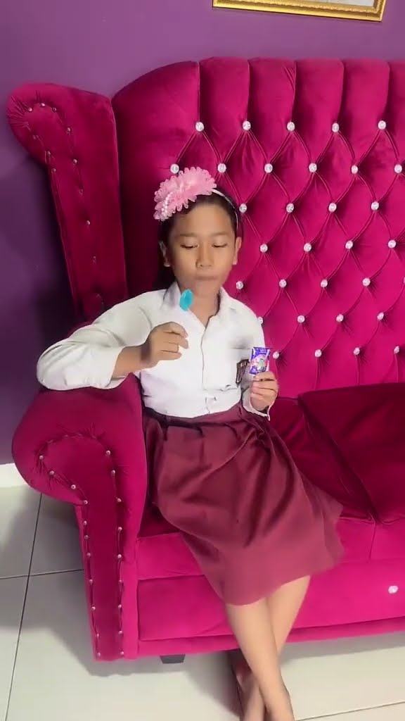 Vidio kocak dan gokil @nyaikembang1nyaikembang1 /akibat gak mau gosok gigi?