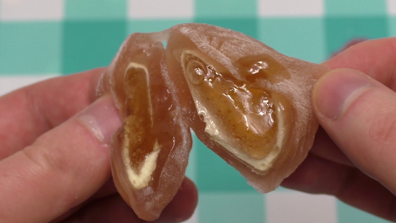 candy petřvald Strawberry Mochi