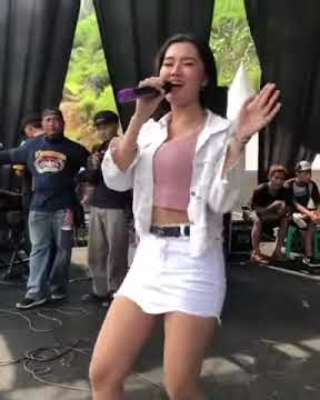Story Wa | biyen aku jek betah suwe-suwe wegah