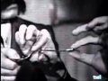 Uri Geller doblando cucharas en Directísimo con José María Iñigo