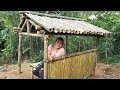 BAMBOO HOUSE: The girl who built a bamboo house off the grid - Living off grid | solo bushcraft