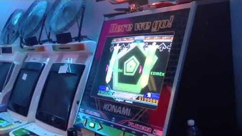 SRF DDR Finals - Godai v JJK - Song 3 - DROP OUT (from nonstop megamix)