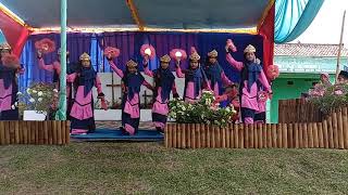 Tari kipas (ketidieng) kreasi santri al-musri 1
