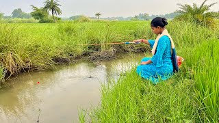 Amazing Fishing || Beautiful Girl Fishing With Hook From Beautiful Nature || Girl Fishing #fishing