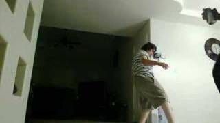 Beatriz Bailando Como Pendeja Y Jugando Twister