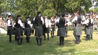 Durham Regional Police Pipe Band G4 Maxville 20120804