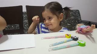 Elif Azra Barbie Boyama Seti Yapıyor Eğlenceli Çocuk Videosu