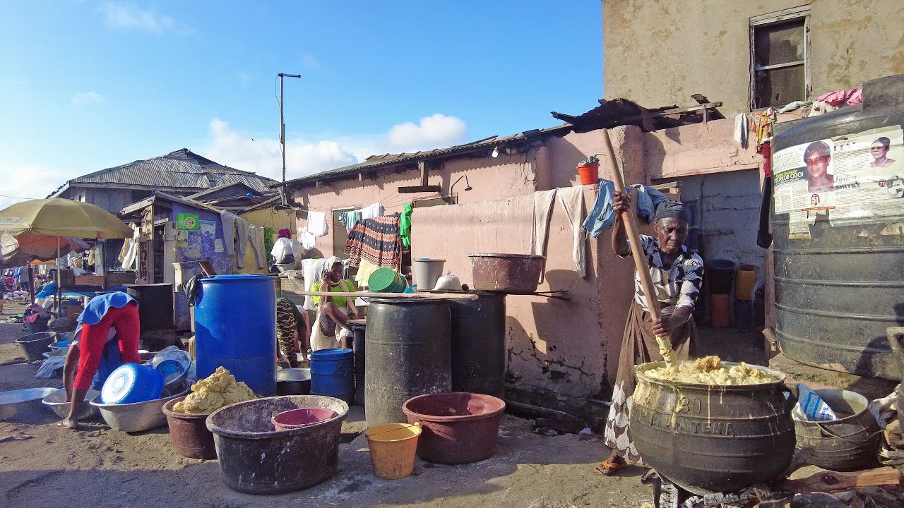 REAL LIFE IN AFRICAN COMMUNITY, GHANA BUKOM