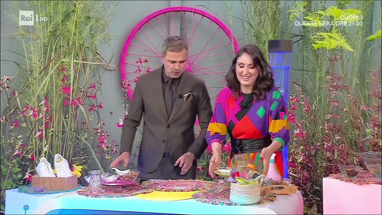 ♻️Spezie scadute: che fare? Ricette per il riutilizzo in casa🌿Lucia Cuffaro e Beppe Convertini Rai1