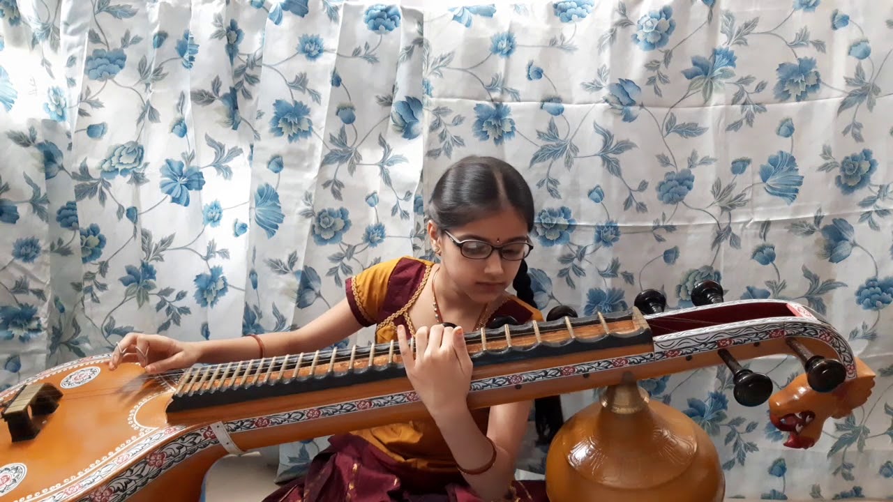 Raravenu Gopabala swarajathi on veena