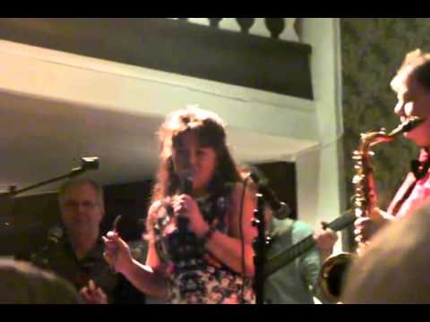 Band of blue feut yvonne olsson 2016 02 27 ronneby café & matsal ...