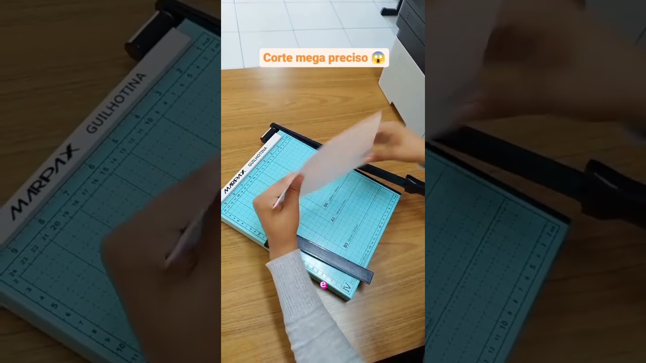 Capa do vídeo Novidade! Guilhotina de papel manual verde Marpax. 😍
