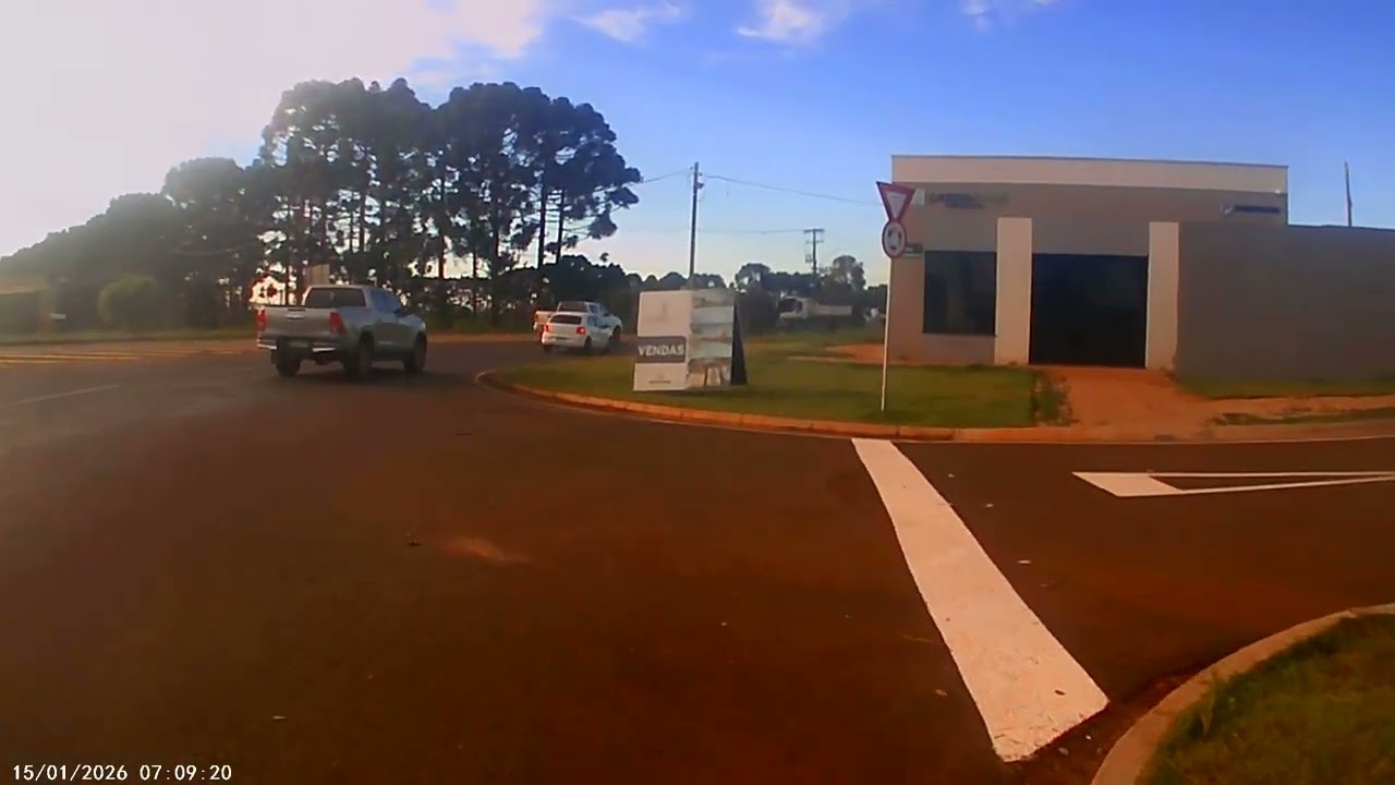 Bora emcoanto o sol da brilhando que atarde é chuva 🌧️🌧️☂️ e marcha na magrela 😛😜😁