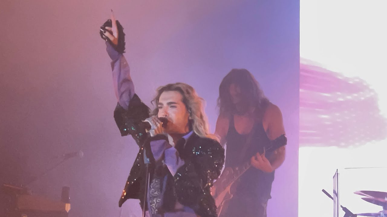 Tokio Hotel - Colors of the Wind Disney Pocahontas Cover - Palladium Times Square NYC - 12/4/24