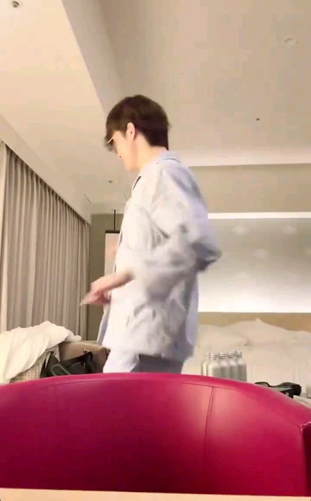 mark & jeno teasing haechan in weverse live (2) 240526 #markhyuck#jeno#nctdream#marklee#marklee#nct