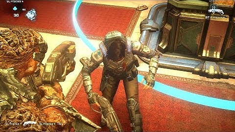 MY FIRST MATCH ON KING OF THE HILL! (Gears 5) KOTH Multiplayer Gameplay on District!