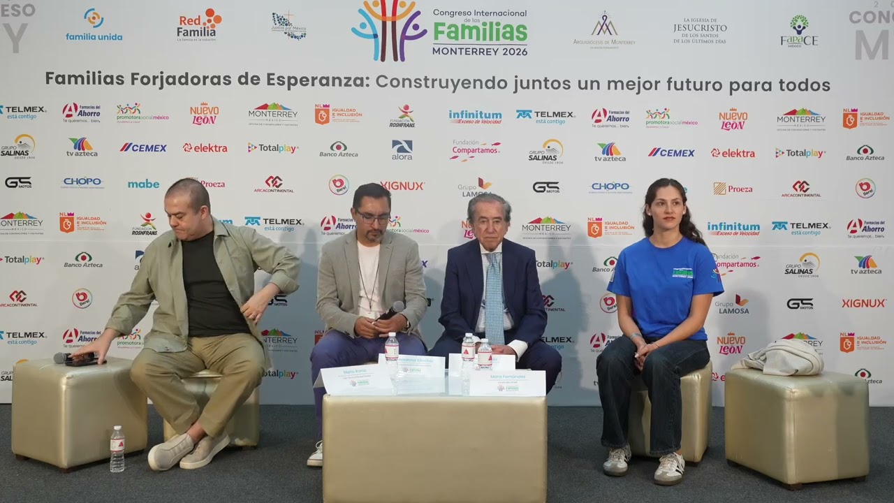 Así se vivió la rueda de prensa del Congreso Internacional de las Familias: 🎙