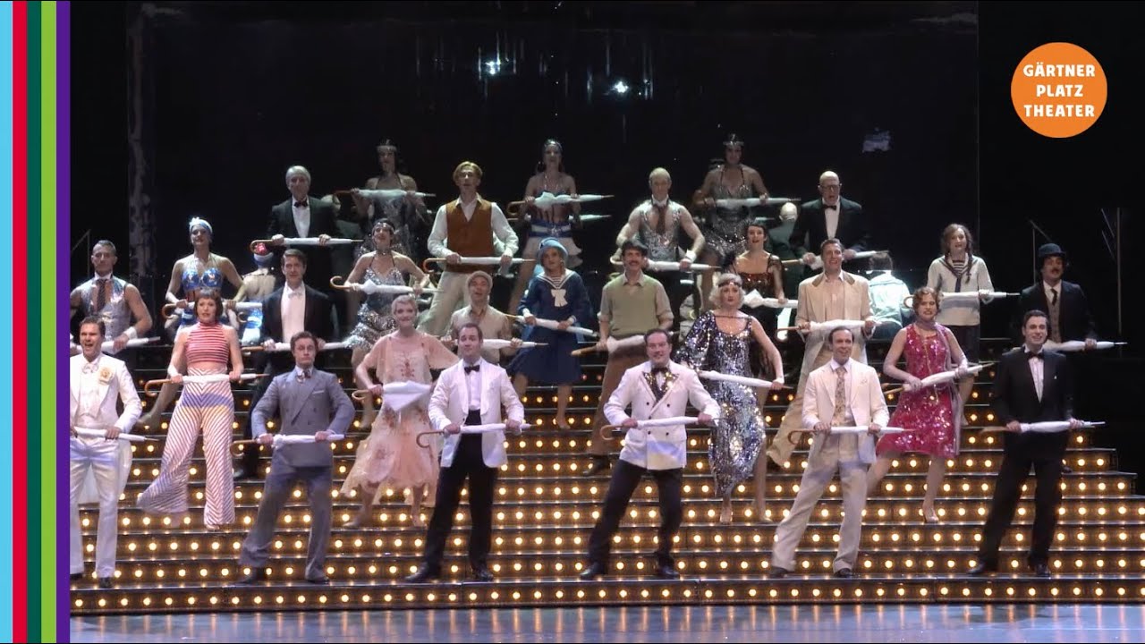 SINGIN' IN THE RAIN Trailer