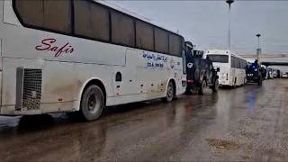 Dîlên Hikumeta Demkî Ku Li Cem Qsdê Girtî Bûn Tên Berdan.dê 300 Dîlên Qsdê Jî Werin Azadkirin.