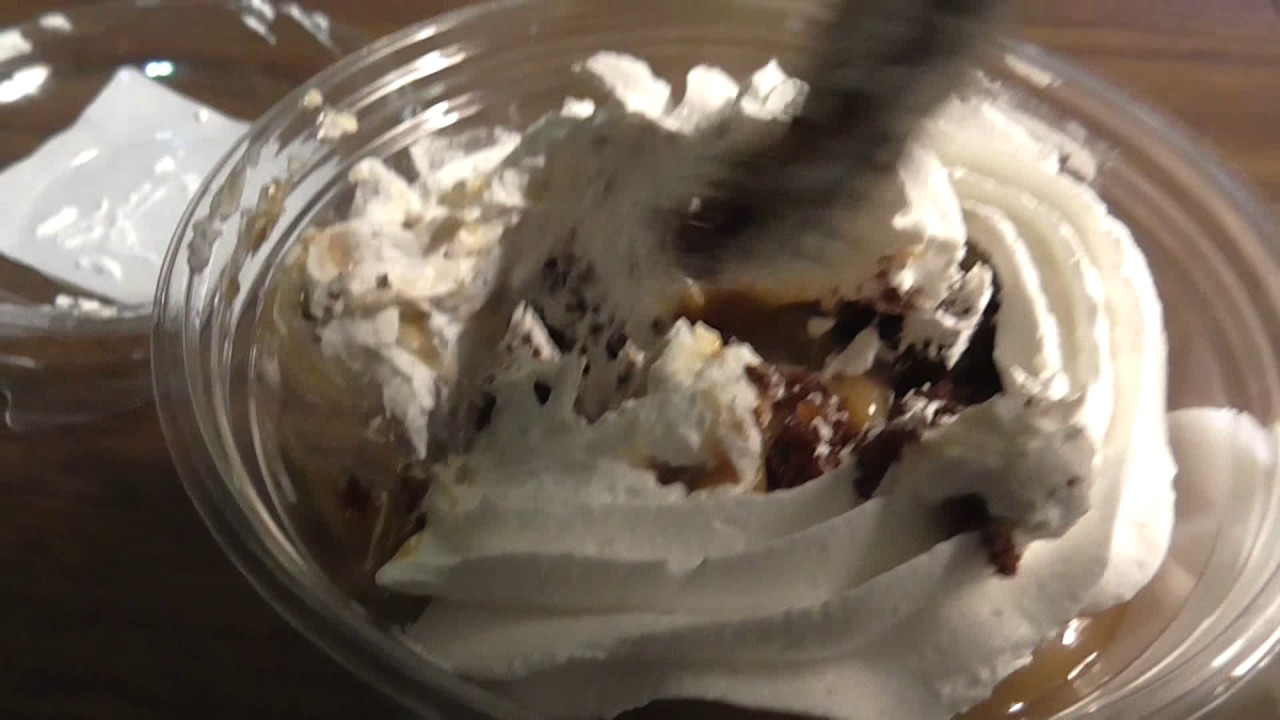 Desserts Walmart Style!! Chocolate Cake Parfait Dessert!! Food Reviews