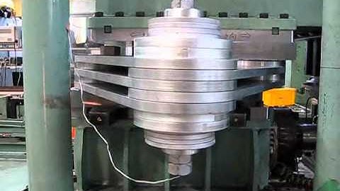 Test of base isolation unit with friction damper