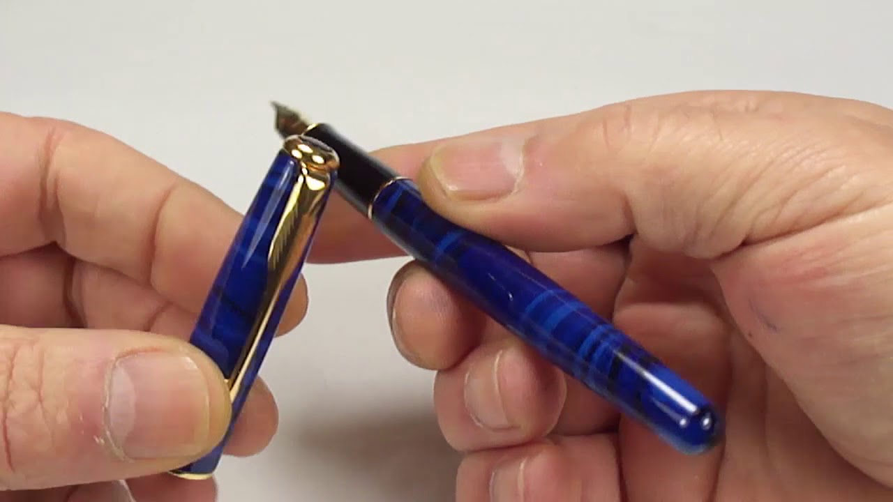 Parker Sonnet Laque Deep Blue GT Fountain Pen - YouTube