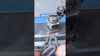 DIY Wire Bender From Nut Bolt And Bearing