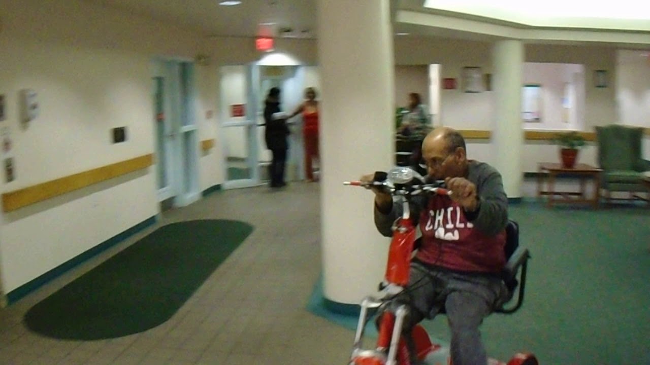 Leaping Larry's new Challenger X 18mph  recreatio scooter  11-28-2018