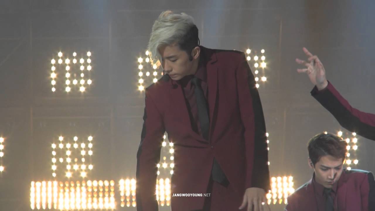 [FANCAM] 131229 SBS 가요대전 Heartbeat 우영(WOOYOUNG) FULL ver.