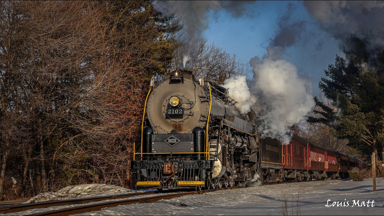 Reading & Northern 2102 Thundering Through the Snow to Jim Thorpe